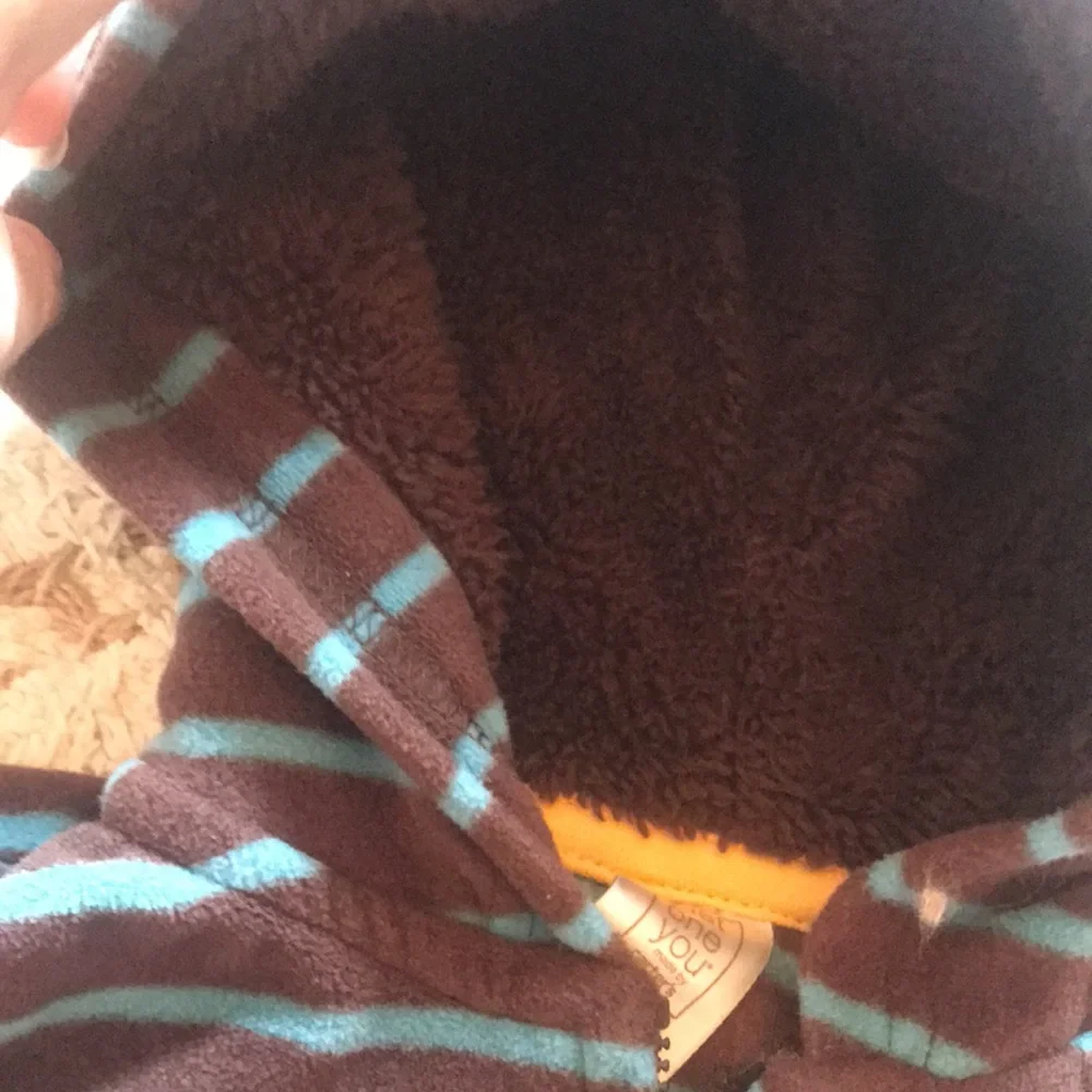 Carters moose bundle 12-18‎ mos hoodie onesies - Picture 4 of 4